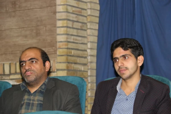 در ادامه سلسله کارگاه های آموزشی روزهای یکشنبه :

برگزاری کارگاه آموزشی آداب تعلیم و تربیت و حقوق متقابل استاد و دانشجو 10