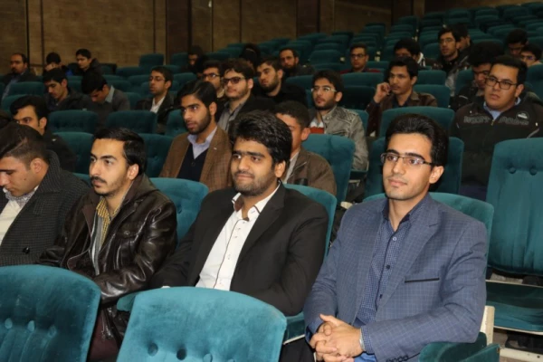 برگزاری کارگاه آموزشی آشنایی با بیماری های رایج در فصل پاییز و راه های پیشگیری از آن  5