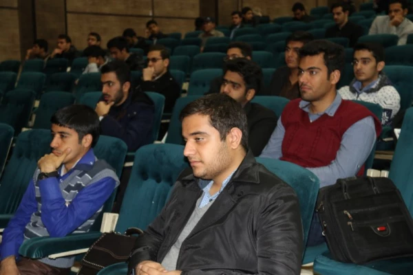 به مناسبت هفته پژوهش برگزار شد:

کارگاه آموزشی اهمیت و جایگاه تفکر و پژوهش  5