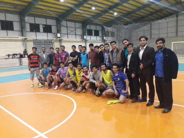 مسابقات فوتسال  جام شهدای مدافع حرم دانشجو معلمان  پردیس شهیدان پاک نژاد یزد برگزار شد 7