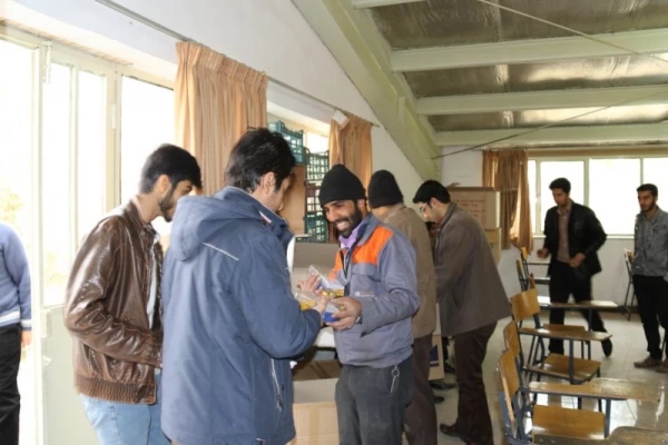 در پردیس شهیدان پاک نژاد یزد برگزار شد:

مراسم بزرگداشت روز 12 بهمن با برافراشتن پرچم مقدس جمهوری اسلامی ایران 9