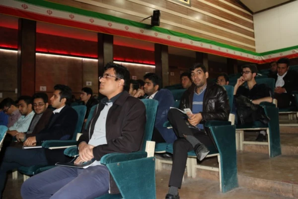 با همکاری اداره کل حفاظت محیط زیست استان یزد برگزار شد:

کارگاه آموزشی محیط زیست 5