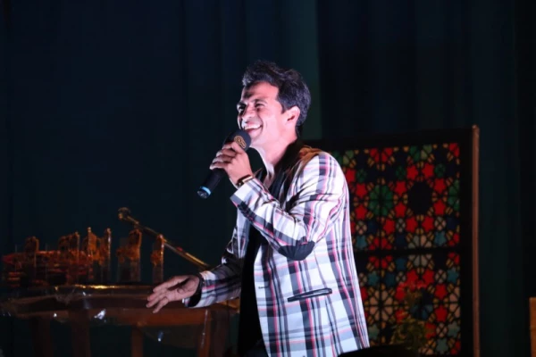 در راستای توافق نامه ی فی مابین دانشگاه فرهنگیان یزد و دانشگاه علوم پزشکی شهید صدوقی:

همایش بزرگ رمز و راز یک ازدواج موفق برگزار شد 18