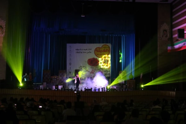 در راستای توافق نامه ی فی مابین دانشگاه فرهنگیان یزد و دانشگاه علوم پزشکی شهید صدوقی:

همایش بزرگ رمز و راز یک ازدواج موفق برگزار شد 19