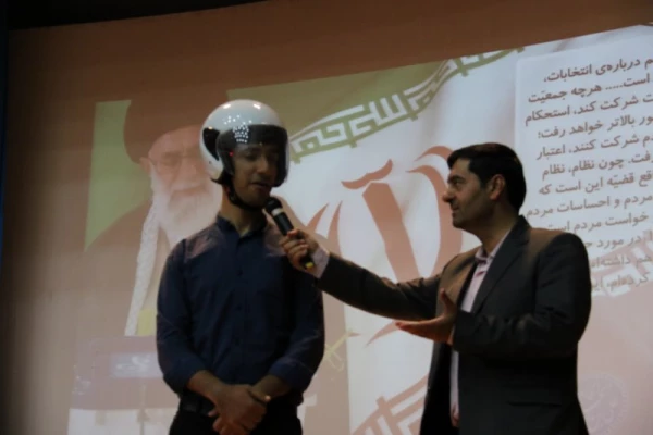 به مناسبت روزجوان در پردیس شهیدان پاک نژاد یزد برگزار شد:

همایش جوانان، ورزش، سلامت و ایمنی 12