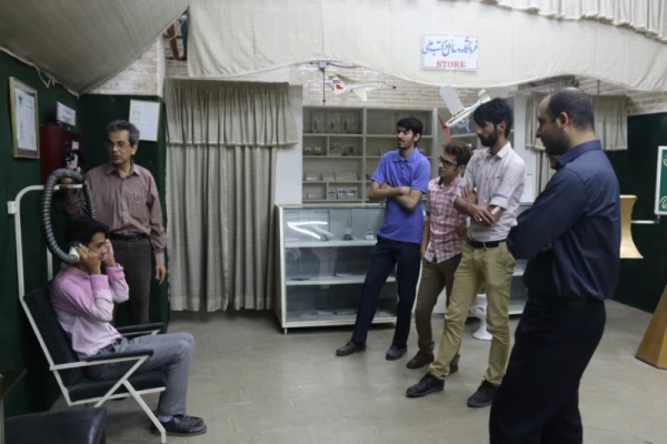 بازدید جمعی دانشجومعلمان پردیس  از موزه علوم طبیعی یزد 6