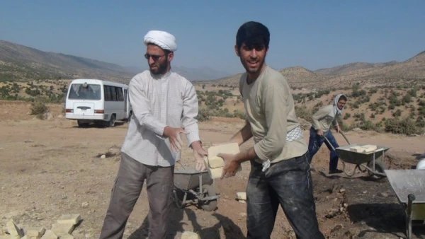 گزارش حضور گروه جهادی بسیج دانشجویی پردیس شهیدان پاک نژاد در مناطق محروم استان کرمانشاه 10