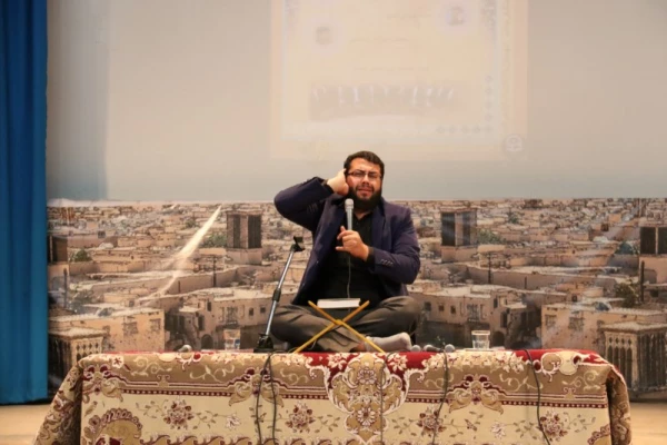 با همکاری کانون قرآن و عترت پردیس برگزار شد:

محفل انس با قرآن 5