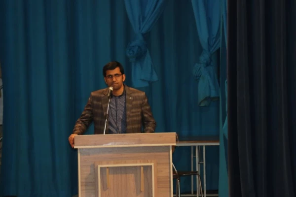 به همت بسیج دانشجویی پردیس شهیدان پاک نژاد یزد برگزار شد:

مراسم روز  گرامیداشت روز دانشجو 9