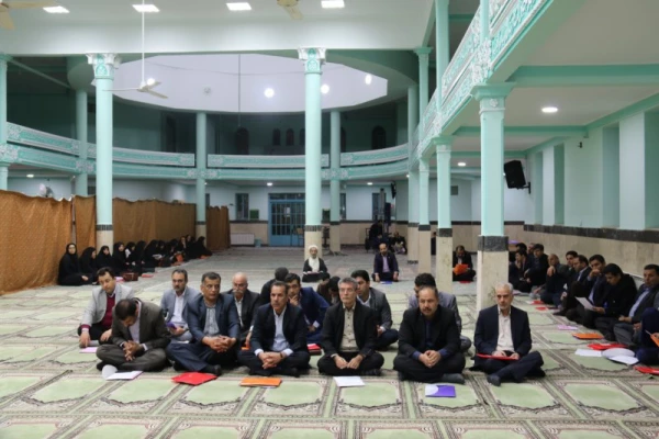 برگزاری نشست گرو های آموزشی:
در راستای هم اندیشی و همکاری اساتید دانشگاه فرهنگیان یزد در جهت پیش برد اهداف آموزشی، پژوهشی و فرهنگی در نیمسال دوم سال تحصیلی 97-96 2