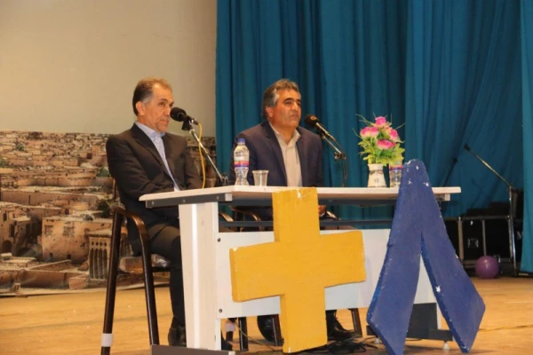 همایش فرهنگی «فنون معلمی»
با همکاری انجمن دانشجویی ریاضیات پردیس شهیدان پاک نژاد یزد 2