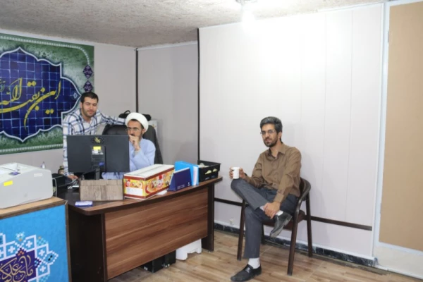 آموزش  ضمن خدمت معارف قرآن، نماز و مهدویت (طرح معراج) ویژه دانشجومعلمان ورودی 93 دانشگاه فرهنگیان
 2