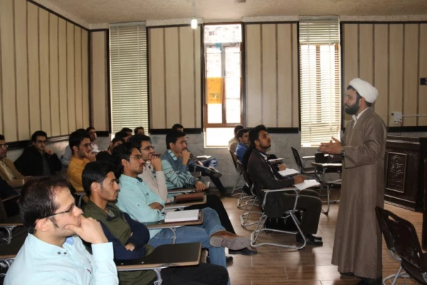 آموزش  ضمن خدمت معارف قرآن، نماز و مهدویت (طرح معراج) ویژه دانشجومعلمان ورودی 93 دانشگاه فرهنگیان
 2