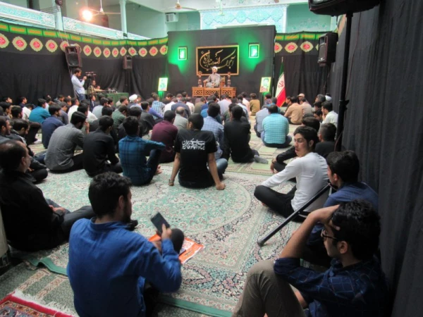 مراسم عزاداری شهادت امام موسی کاظم (ع)
 4