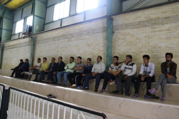 برگزاری مسابقات والیبال در پردیس شهیدان پاکنژاد 
 2