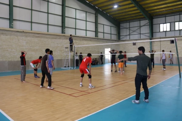 برگزاری مسابقات والیبال در پردیس شهیدان پاکنژاد 
 5