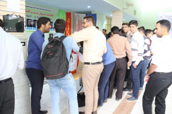 انتخابات شورای صنفی دانشجویان پردیس شهیدان پاک نژاد یزد برگزار شد 
 10