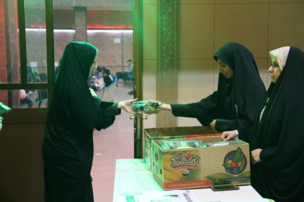 برگزاری مراسم جشن هفته معلم در دانشگاه فرهنگیان یزد ویژه دانشجو معلمان
 10