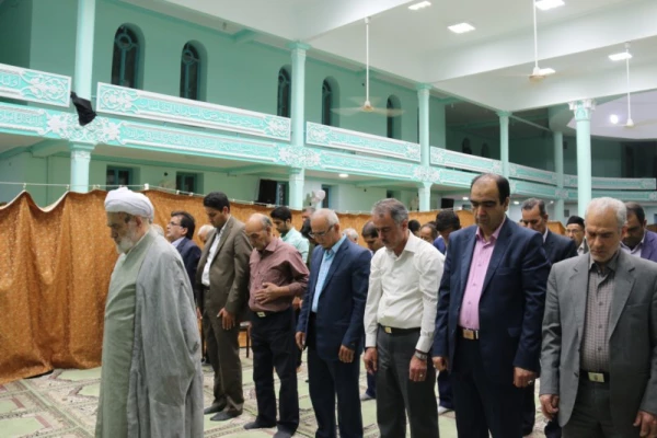 برگزاری مراسم جشن هفته معلم در دانشگاه فرهنگیان یزد ویژه پیشکسوتان، اساتید و کارکنان دانشگاه
 7