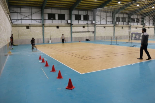 برگزاری جشنواره ورزش های همگانی و بازی های بومی محلی در بین دانشجومعلمان پردیس شهیدان پاک نژاد یزد
 7