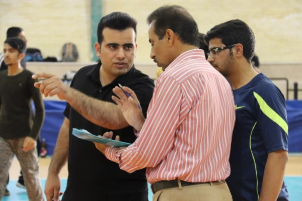 برگزاری جشنواره ورزش های همگانی و بازی های بومی محلی در بین دانشجومعلمان پردیس شهیدان پاک نژاد یزد
 13