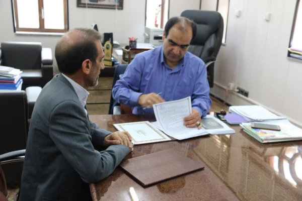 تفاهم نامه همکاری بین دانشگاه فرهنگیان یزد و هئیت ورزش های همگانی استان یزد

 9