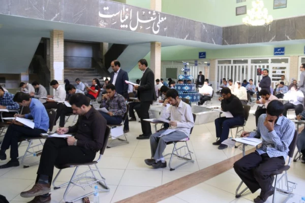 صبح چهارشنبه 1397/05/24 آزمون اصلح مهارت آموزان برگزار شد

 4