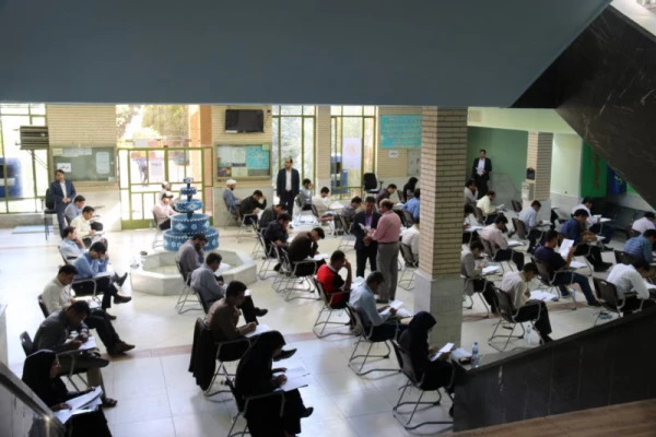 صبح چهارشنبه 1397/05/24 آزمون اصلح مهارت آموزان برگزار شد

 6