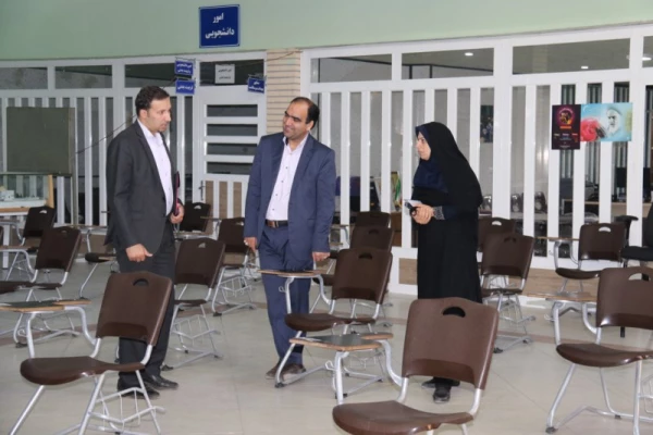 صبح چهارشنبه 1397/05/24 آزمون اصلح مهارت آموزان برگزار شد

 7