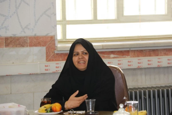 مراسم تودیع و معارفه سرپرست پردیس فاطمه الزهرا (س) یزد برگزار شد.
 4