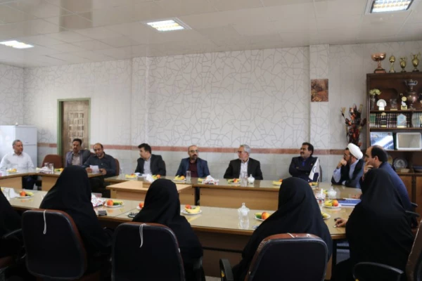 مراسم تودیع و معارفه سرپرست پردیس فاطمه الزهرا (س) یزد برگزار شد.
 9