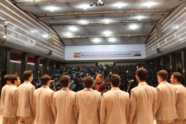 مراسم استقبال از دانشجویان جدید الورود به روایت تصویر
 4