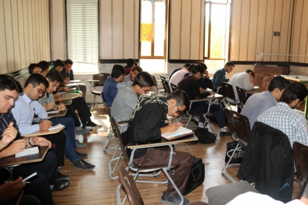 برگزاری اولین جلسه از سلسله کارگاه های فرهنگی _ مهارتی پردیس شهیدان پاک نژاد

 10