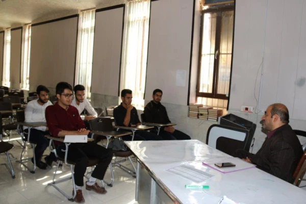 برگزاری اولین جلسه از سلسله کارگاه های فرهنگی _ مهارتی پردیس شهیدان پاک نژاد

 13