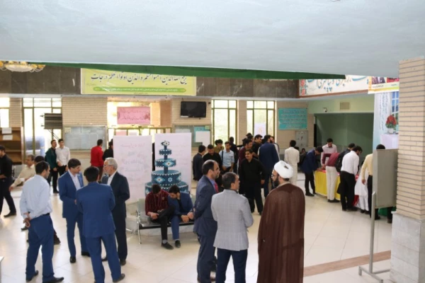 انتخابات انجمن های ورزشی پردیس شهیدان پاک نژاد یزد  برگزار گردید.
 8