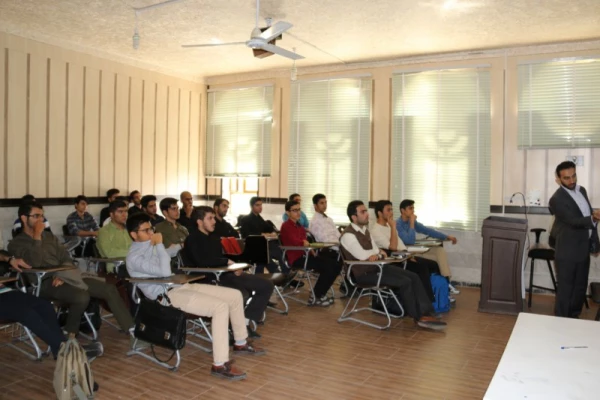 دومین دوره کارگاه های فرهنگی برگزار شد.
 3