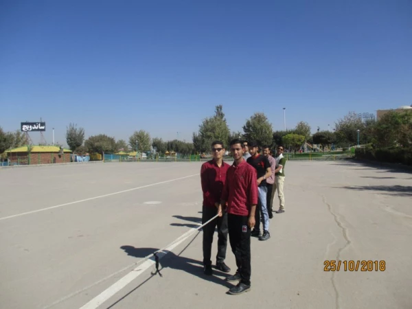 همایش کوهپیمایی کارکنان و دانشجو معلمان پردیس شهیدان پاک نژاد یزد به مناسبت هفته تربیت بدنی 
 12