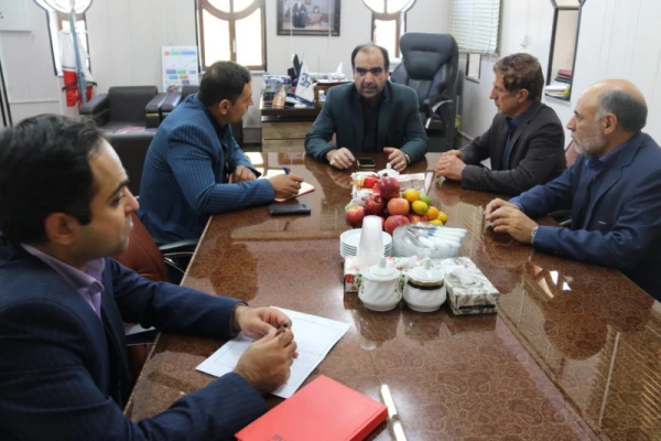 بازدید مسئولین حوزه معاونت سیاسی،امنیتی و اجتماعی استانداری از پردیس شهیدان پاک نژاد یزد
 9