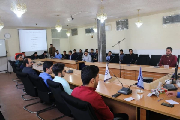 انتخابات شورای مرکزی انجمن اسلامی دانشجومعلمان پردیس شهیدان پاک نژاد یزد
 7