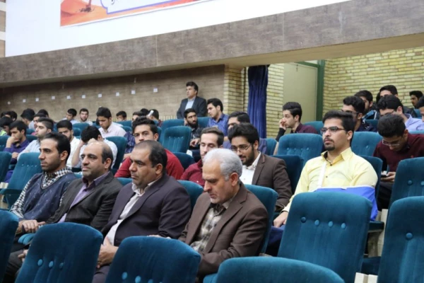 همایش فرهنگی "سیر مطالعاتی اندیشه های شهید مطهری"
 9