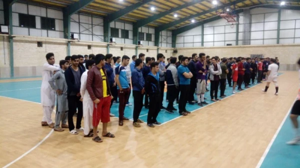 افتتاحیه مسابقات فوتسال بین کلاسی پردیس شهیدان پاک نژاد یزد
 6