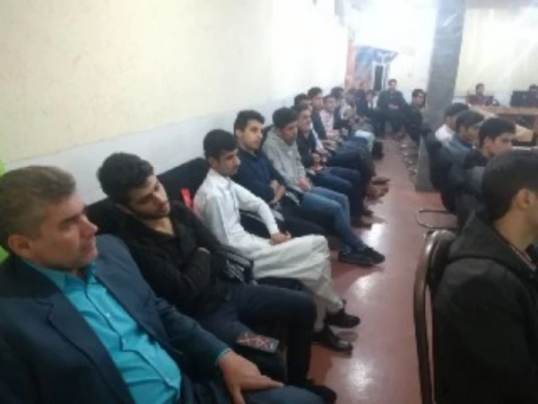 کارگاه "عشق و ازدواج"
 4