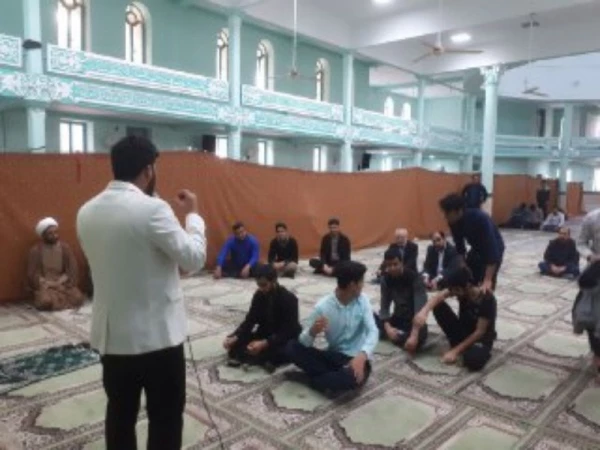 جشن میلاد حضرت رسول اکرم (ص) و امام جعفر صادق (ع) در دانشگاه فرهنگیان یزد برگزار شد.
 3