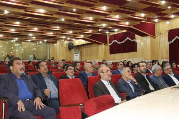 تودیع و معارفه مدیر امور پردیس های دانشگاه فرهنگیان استان یزد
 3