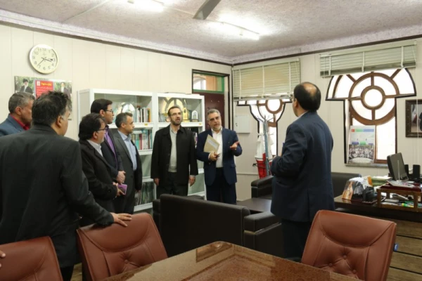 بازدید دکتر کچوئیان معاون نظارت، ارزیابی و تضمین کیفیت دانشگاه فرهنگیان و دکتر دلقندی مشاور رئیس دانشگاه و مدیرکل حراست دانشگاه فرهنگیان از پردیس های استان یزد
 4