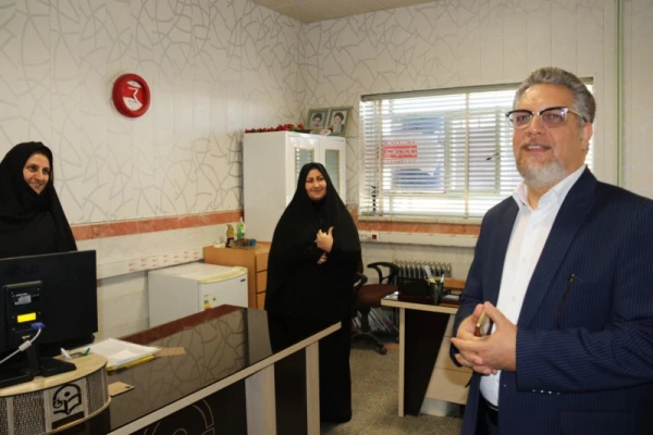 بازدید دکتر کچوئیان معاون نظارت، ارزیابی و تضمین کیفیت دانشگاه فرهنگیان و دکتر دلقندی مشاور رئیس دانشگاه و مدیرکل حراست دانشگاه فرهنگیان از پردیس های استان یزد
 16