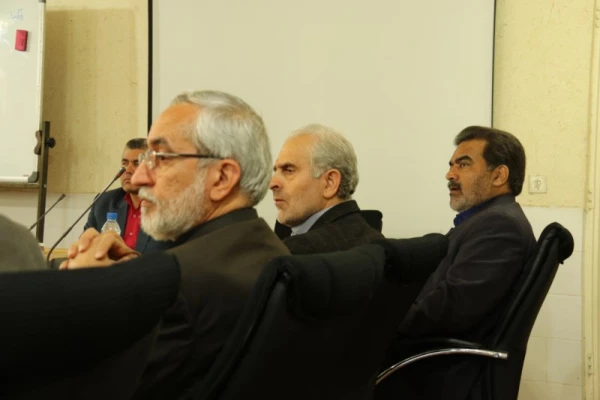 برگزاری جلسه پرسش و پاسخ با حضور دکتر کچوئیان معاون نظارت، ارزیابی و تضمین کیفیت دانشگاه فرهنگیان و دکتر دلقندی مشاور رئیس دانشگاه و مدیرکل حراست دانشگاه فرهنگیان
 6