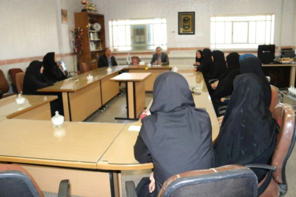 بازدید از پردیس فاطمه الزهرا (س) در اولین روز کاری مدیر جدید امور پردیس های استان یزد
 9