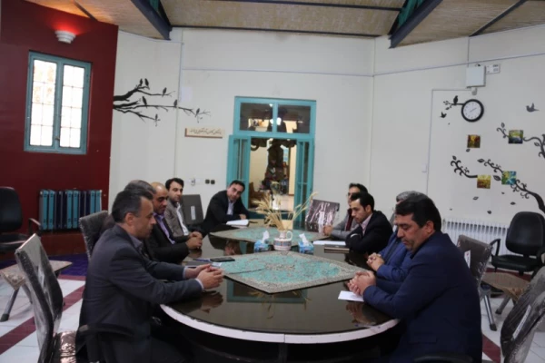 نشست مسئولان دانشگاه فرهنگیان با مدیرکل، معاونین و کارشناسان کانون پرورش فکری کودکان و نوجوانان استان یزد
 5