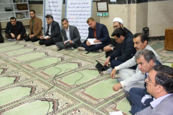 در نمازخانه پردیس شهیدان پاک نژاد یزد برگزار شد:

جلسه پرسش و پاسخ با حضور مدیر استانی دانشگاه فرهنگیان یزد 5